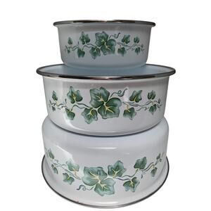Vintage Lingoware Enamel Green Ivy Bowls Set of 3